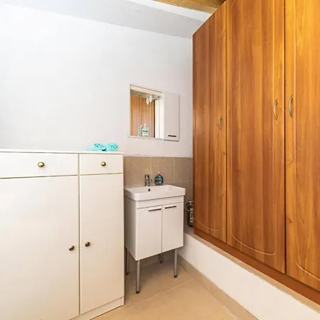 Three Bedroom With Pool Сasa de vacaciones *